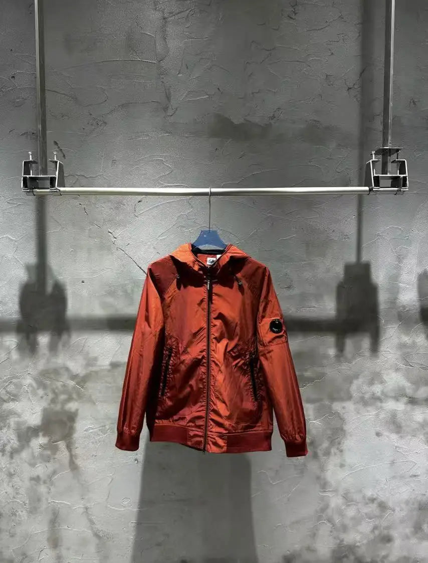 سترة مقاومة للماء