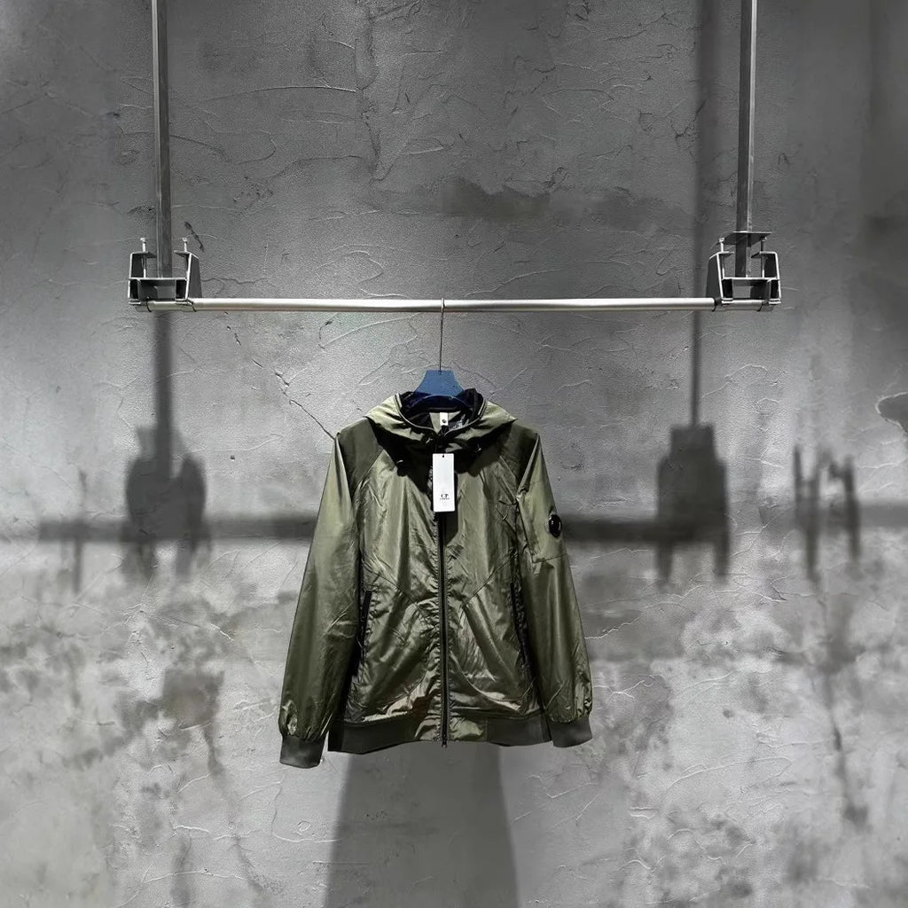 سترة مقاومة للماء