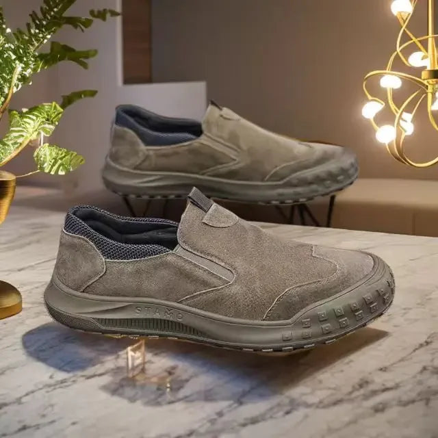 أحذية رجالية جديدة أنيقة مقاومة للماء للاستخدام الخارجي
